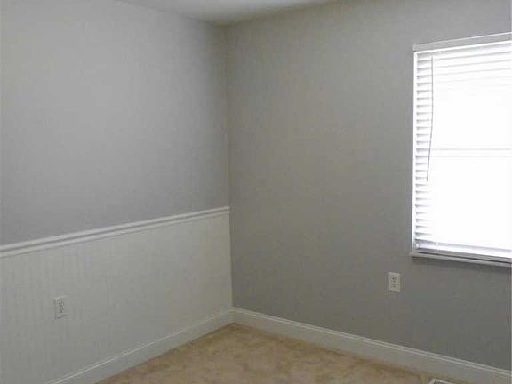 4th image of 2774 Thames Ave