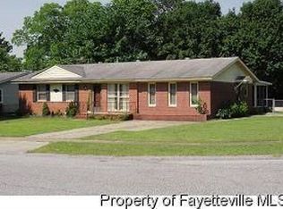 784 Newport Rd, Fayetteville, NC 28314