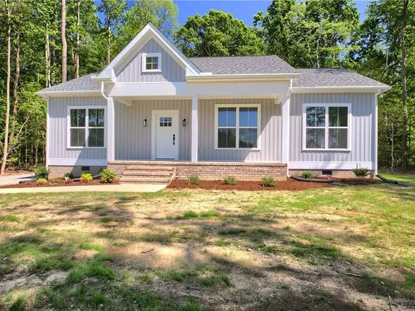 10815 Farys Mill Rd, Gloucester, VA 23061