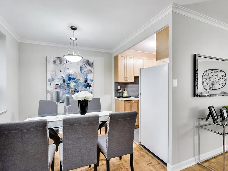 460 Eglinton Ave E #503 — Photo 71
