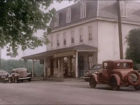144 N Main St