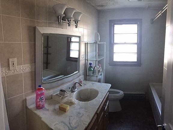 This is before, bathroom is a bit different now