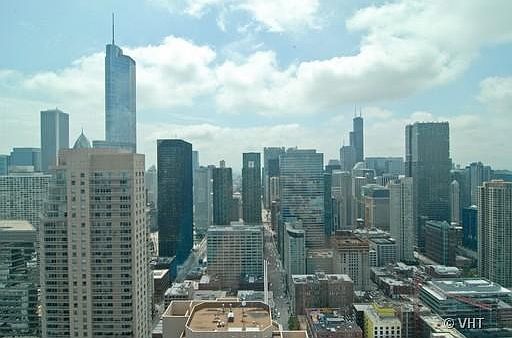 5th image of 33 W Ontario St #56D