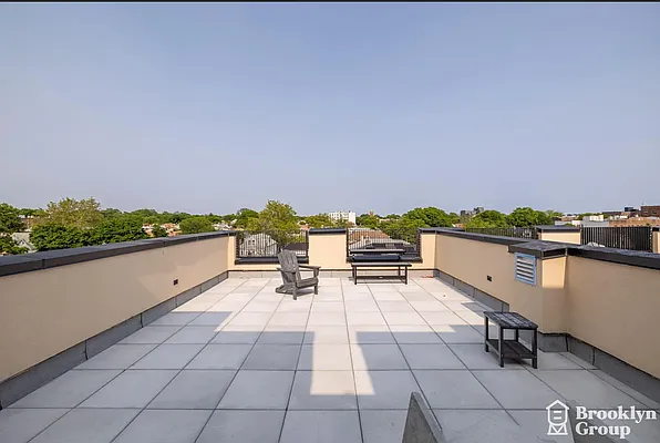 Rented by Brooklyn Group | media 10