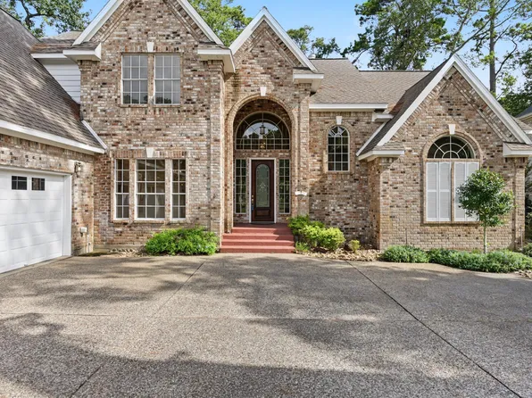 3134 Lake Island Dr, Montgomery, TX 77356