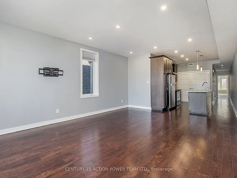 453 Booth St #B — Photo 6