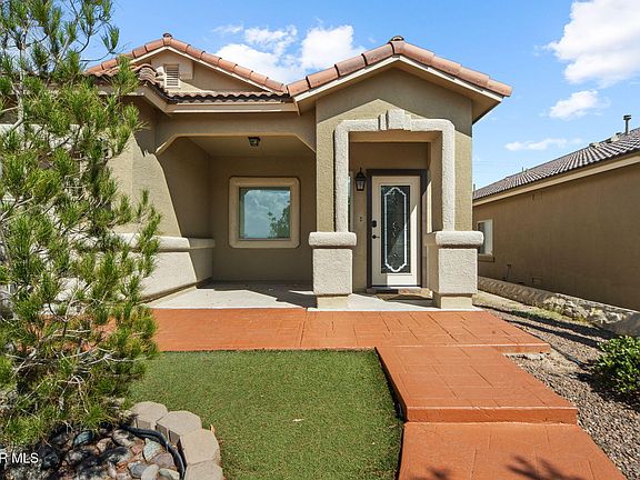 3rd image of 300 Saltford Pl