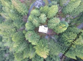 2364 Greenwood Heights Dr, Kneeland, CA 95549