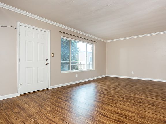 3rd image of 5510 Adelaide Ave Unit 12