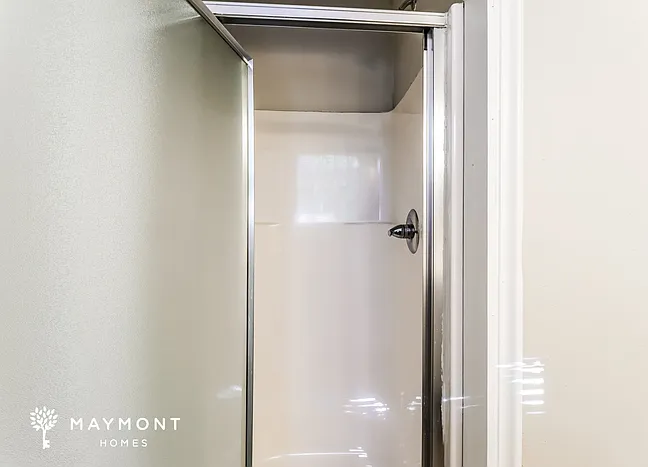 53 Stoneledge Dr — Photo 11