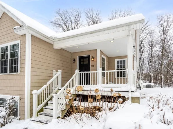 202 Adams Rd #2, East Brookfield, MA 01515