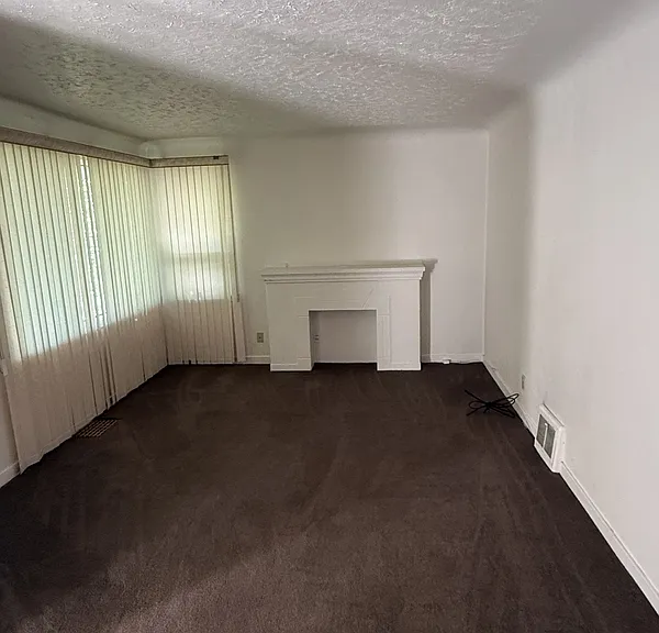 11234 71st Ave NW — Photo 5