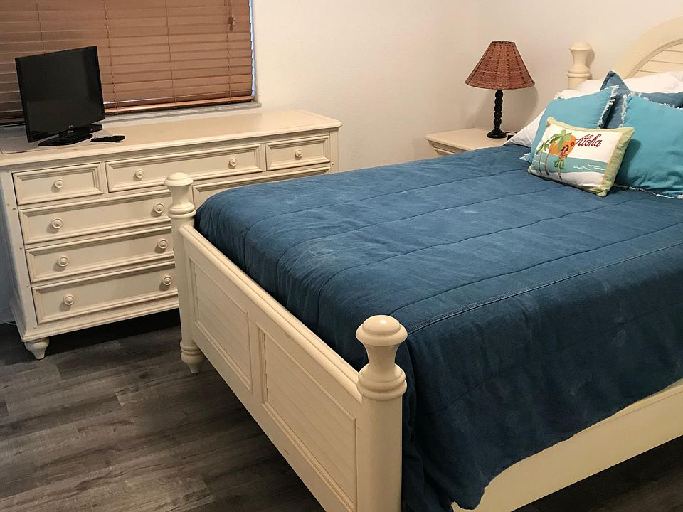1st image of 143 Ocean Park Ln