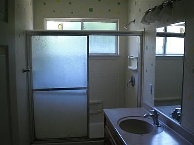 5th image of 217 Olmstead Dr