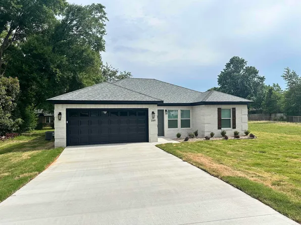 109 Essex Cv, Jacksonville, AR 72076