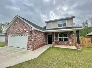 1094 Ala Moana Ct, Diamondhead, MS 39525