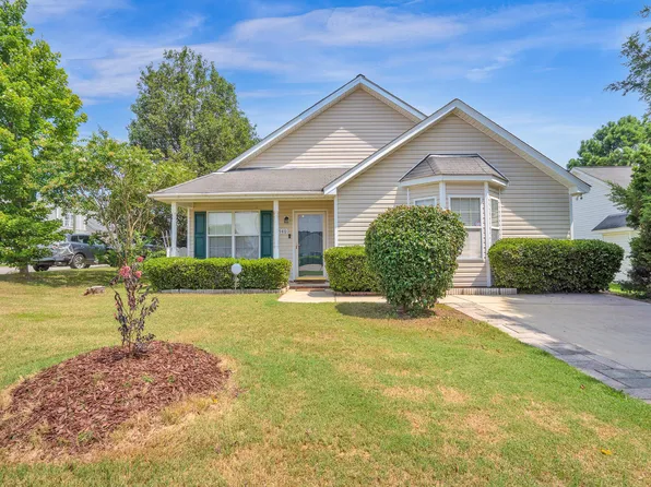 2540 Maybrook Crossing Dr, Raleigh, NC 27610