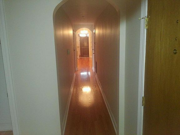 4th image of 9021 S Justine St