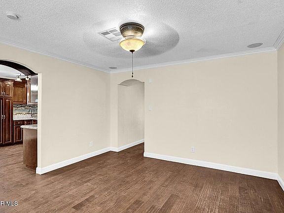 4th image of 12024 Braveheart Ave
