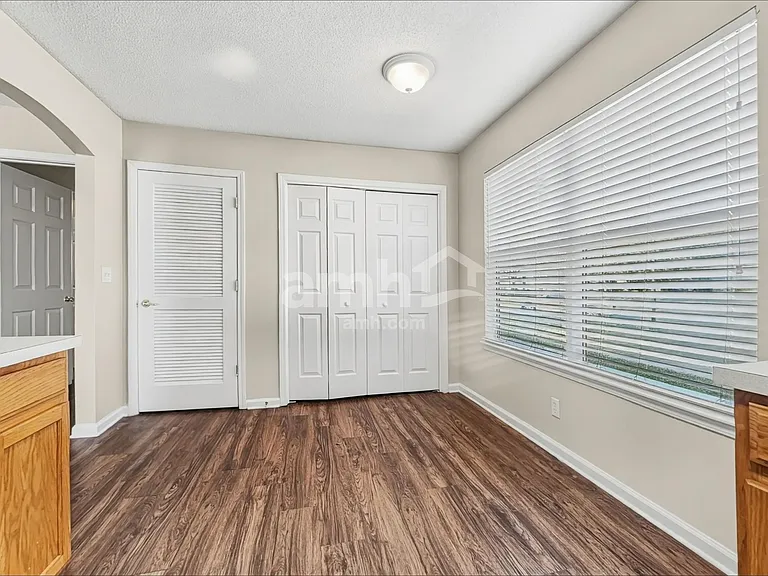 11134 Lauren Oak Ln — Photo 5