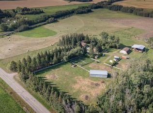 39070 Range Road 283, Red Deer County, AB T4E 0M2