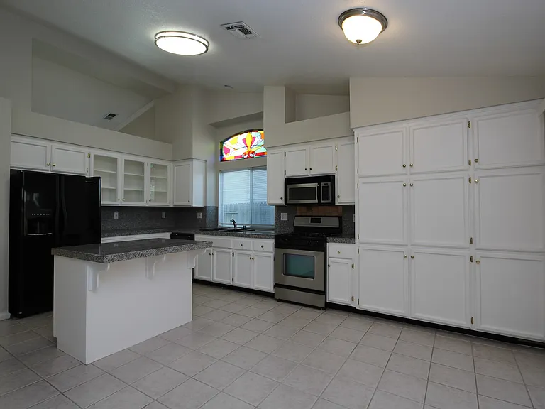 8767 Mesa Brook Way — Photo 5