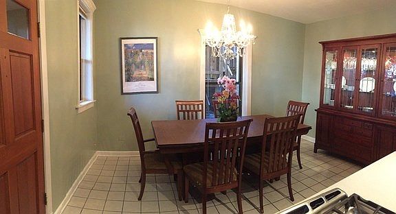 4th image of 4184 N Clarendon Ave #1N