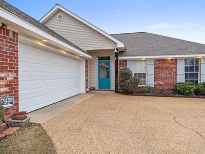 628 Oak Ridge Way, Pearl, MS, 39208