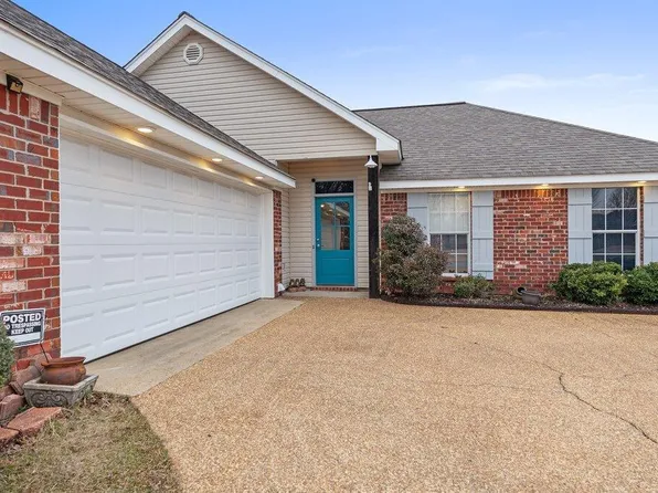 628 Oak Ridge Way, Pearl, MS 39208