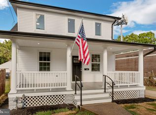 4105 34th St, Mount Rainier, MD