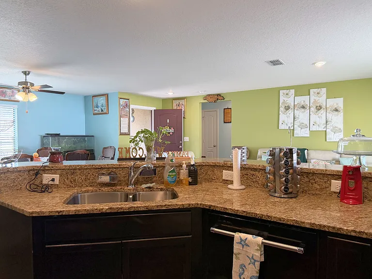 35901 Joewood Ave — Photo 9