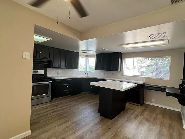 210 Irene St — Photo 7
