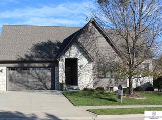 15756 Hartman Ave, Omaha, NE 68116