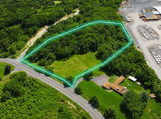 Ulster Landing Rd, Saugerties, NY 12477