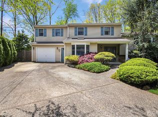 11 Alpine Ct, East Brunswick, NJ 08816