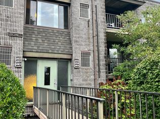 263 E Village Rd, Southampton, PA 18966