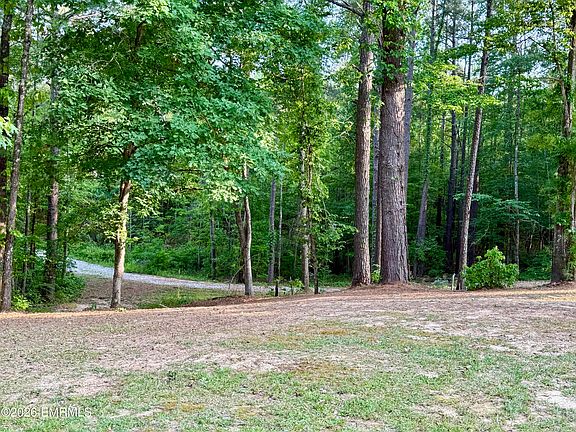 3rd image of 1957 Whitaker Rd