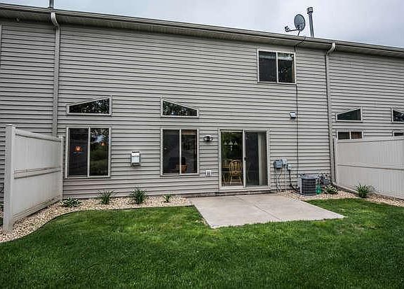 2nd image of 1137 Willow Trl