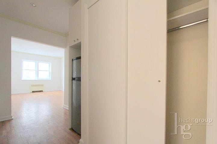 2nd image of 128 E 91st St APT 2A