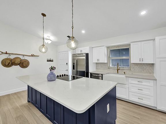 5th image of 852 Rabbit Rd