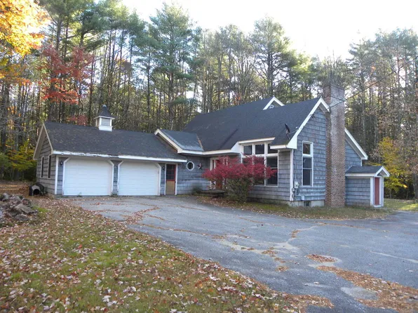 392 Foss Road, Limerick, ME 04048
