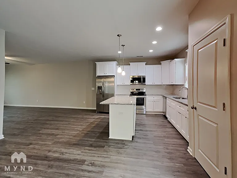 1513 Allenbrook Dr — Photo 7