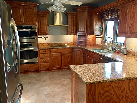 kitchen 12x11