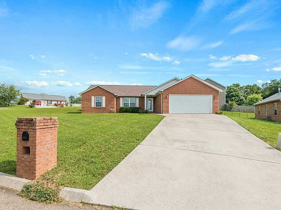 4th image of 4012 Rainbow Hill Ln