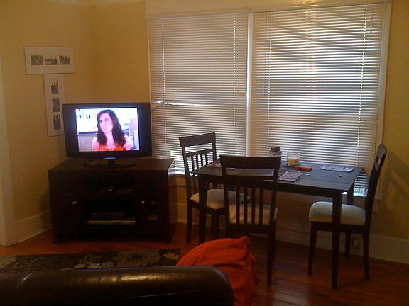 3rd image of 526 Anderson Pl APT 14