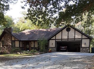 10870 Bee Hollow Rd, Marissa, IL 62257