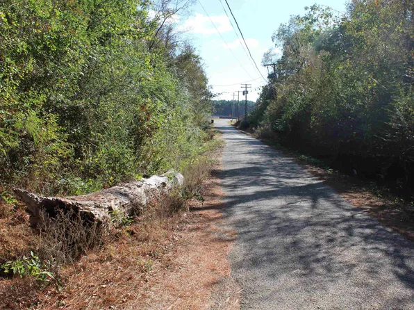 208 N Rice Rd, Crossett, AR 71635
