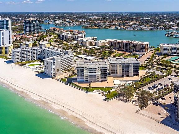 3rd image of 3401 Gulf Shore BLVD N #502