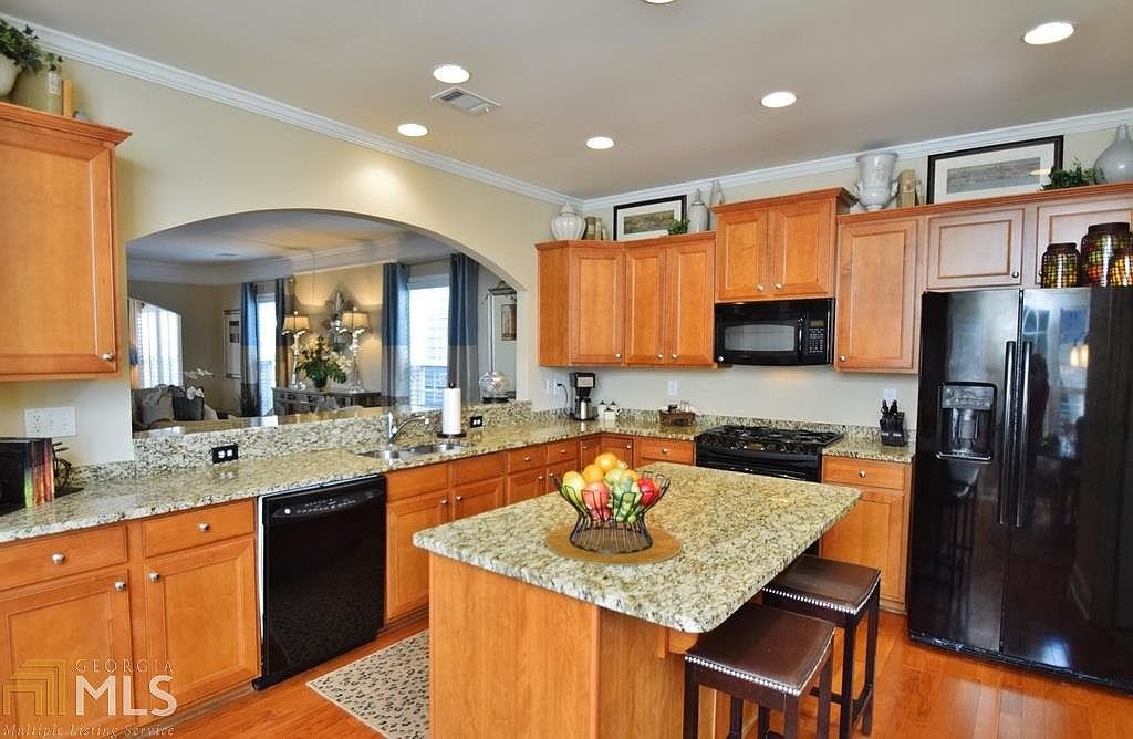 5932 Bellflower Way, Hoschton, GA 30548 | Zillow