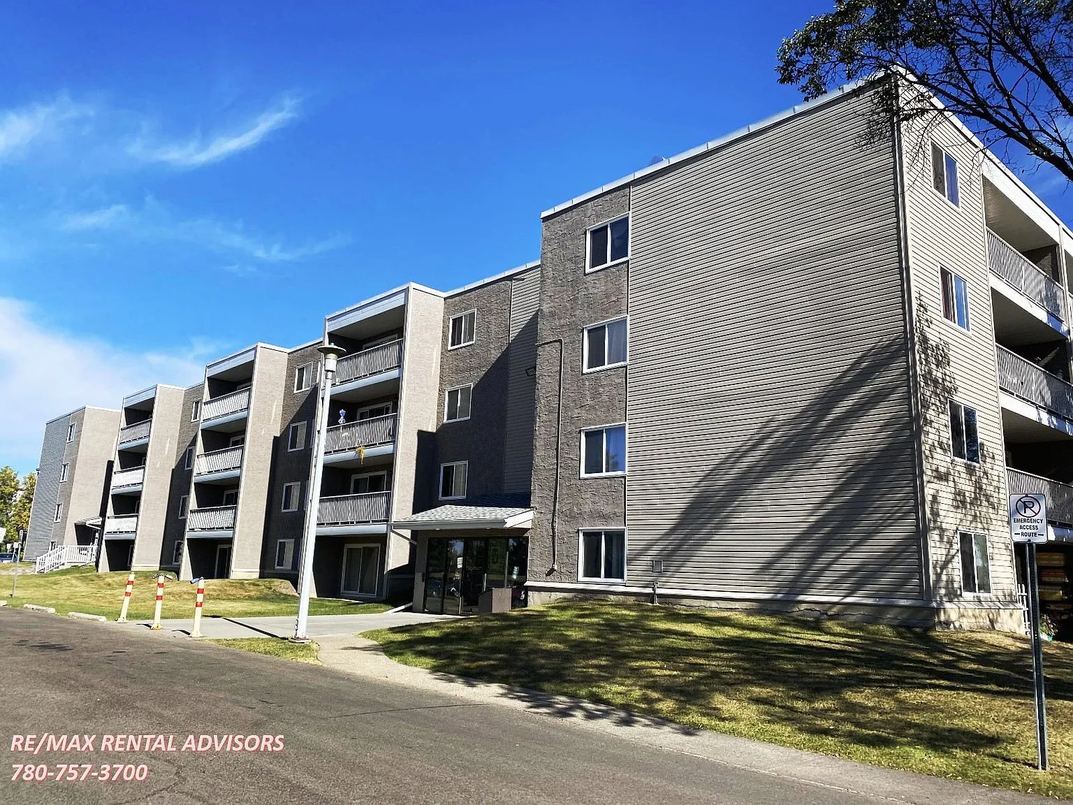 18204 93rd Ave NW #405 photo 1